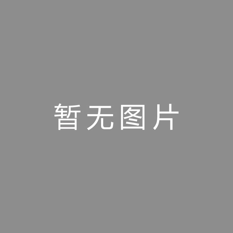 🏆拍摄 (Filming, Shooting)装到了，高诗岩射中致胜三分后做出哈登招牌撒盐庆祝动作